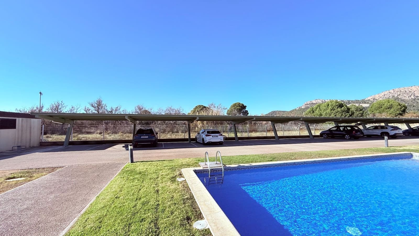 2 bedroom Apartment for sale in L'Estartit with pool garage - € 289,900 (Ref: 9530382)