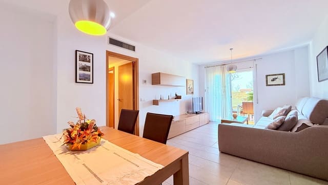 2 slaapkamer Appartement te koop in L'Estartit, Torroella de Montgrí met zwembad garage - € 289.900 (Ref: 9530382)