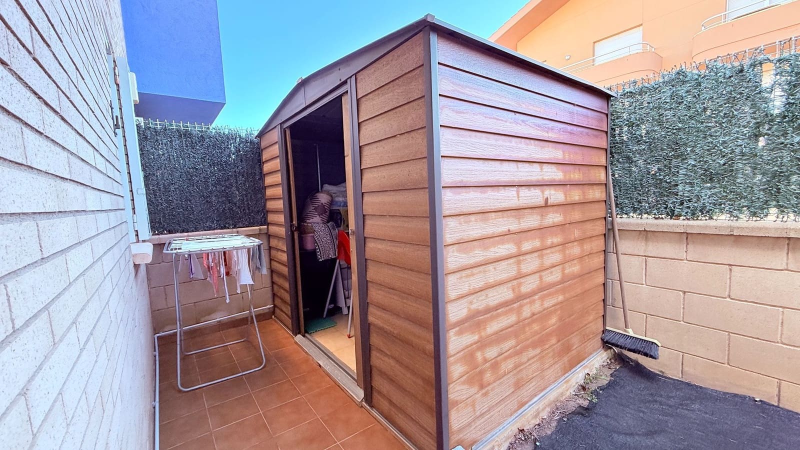 2 bedroom Apartment for sale in L'Estartit with pool garage - € 289,900 (Ref: 9530382)