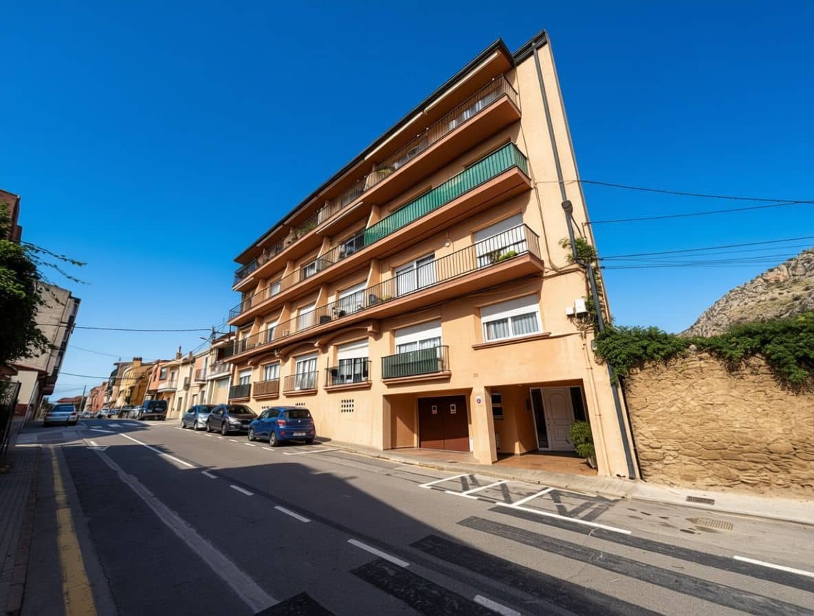 3 bedroom Flat for sale in Torroella de Montgri - € 155,000 (Ref: 9647800)