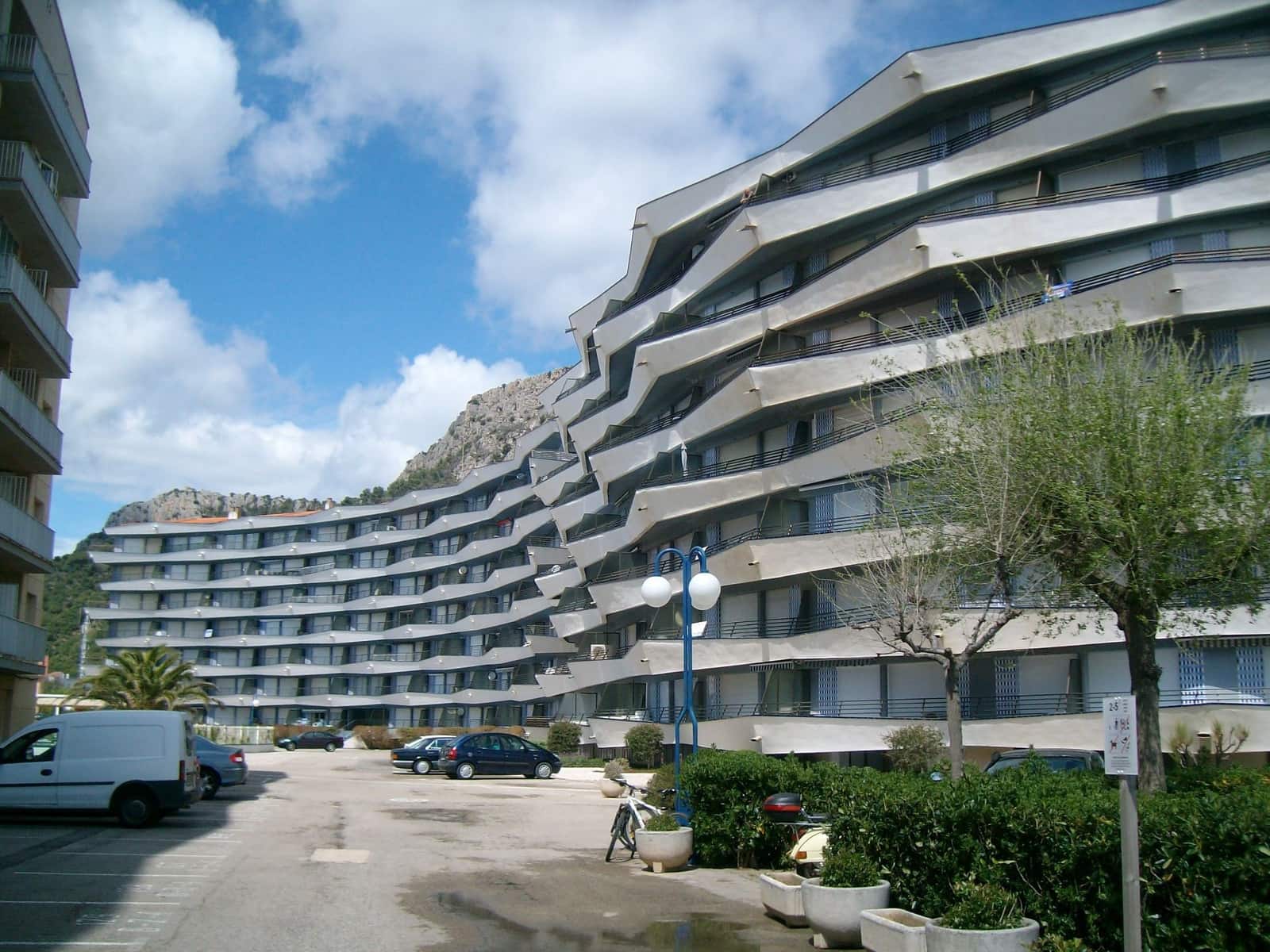 2 bedroom Apartment for sale in L'Estartit with pool garage - € 229,000 (Ref: 9714554)