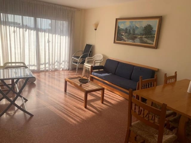 2 soverom Leilighet til salgs i L'Estartit, Torroella de Montgrí med svømmebasseng garasje - € 229 000 (Ref: 9714554)