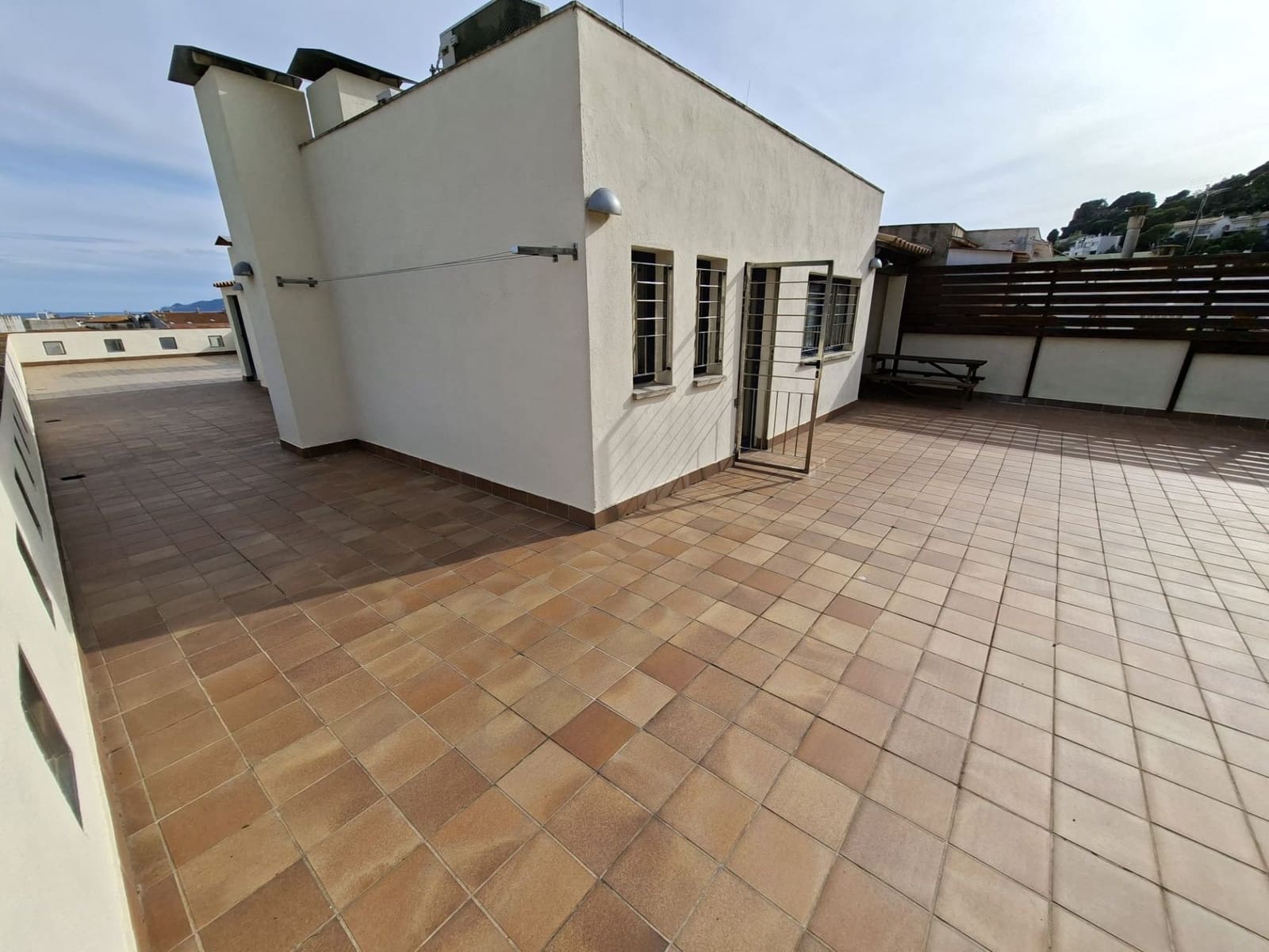 3 bedroom Apartment for sale in L'Estartit - € 249,000 (Ref: 9824752)