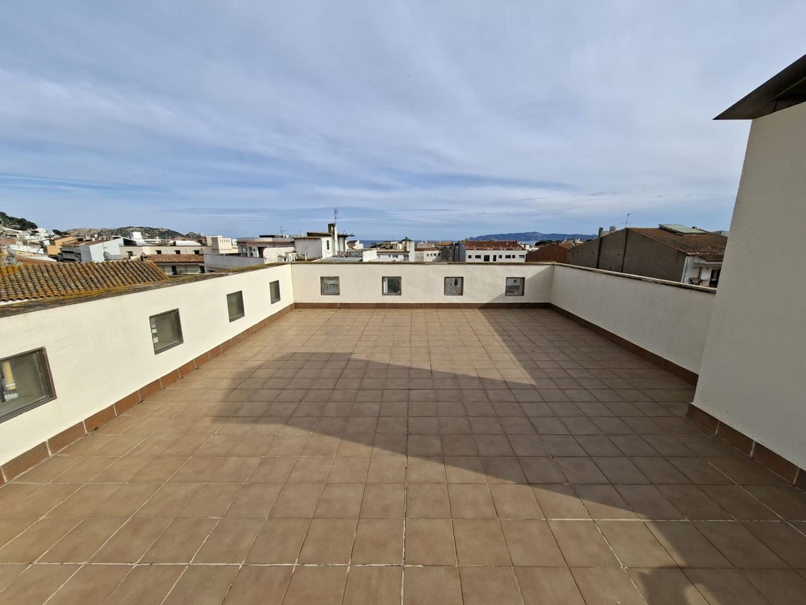 3 bedroom Apartment for sale in L'Estartit - € 249,000 (Ref: 9824752)