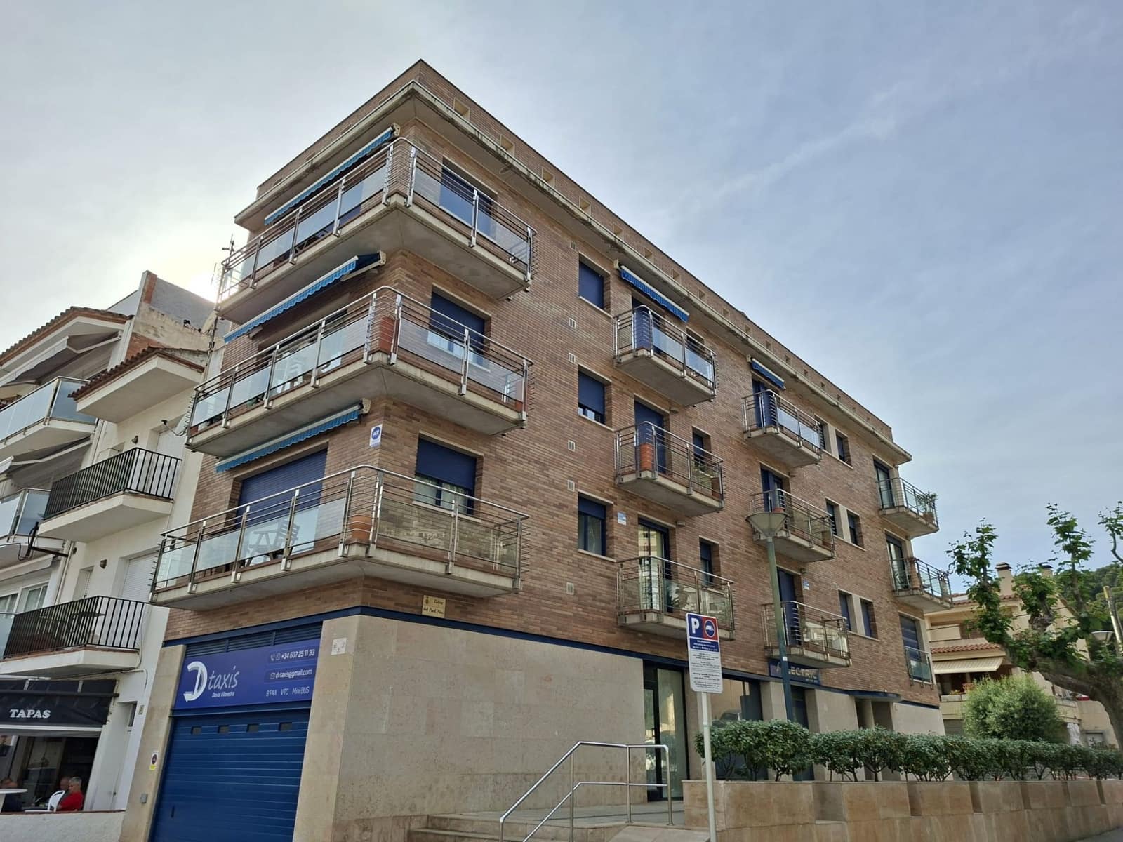 3 bedroom Apartment for sale in L'Estartit - € 249,000 (Ref: 9824752)