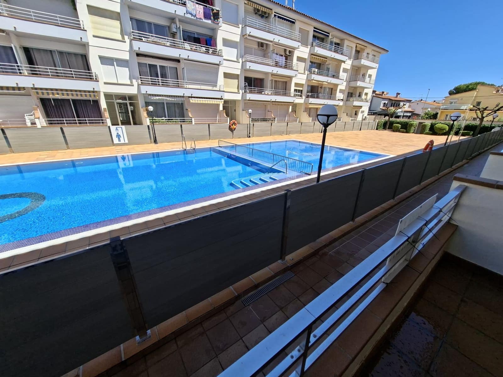 1 bedroom Apartment for sale in L'Estartit with pool - € 110,000 (Ref: 9835265)
