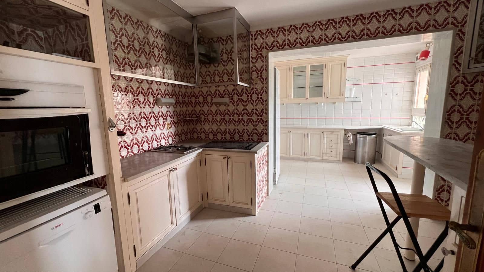 6 bedroom Villa for sale in L'Estartit with garage - € 625,000 (Ref: 9849050)