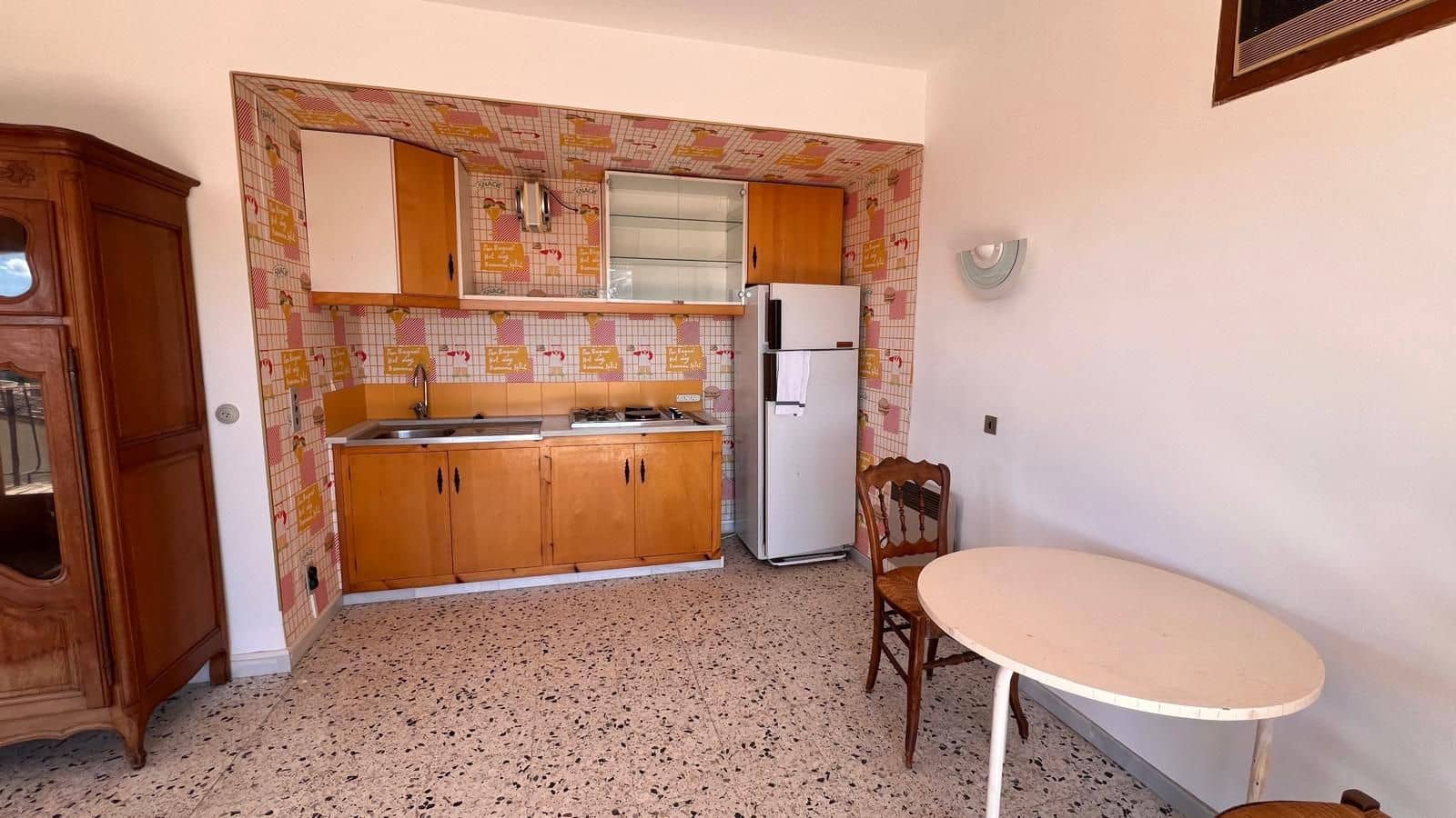 6 bedroom Villa for sale in L'Estartit with garage - € 625,000 (Ref: 9849050)