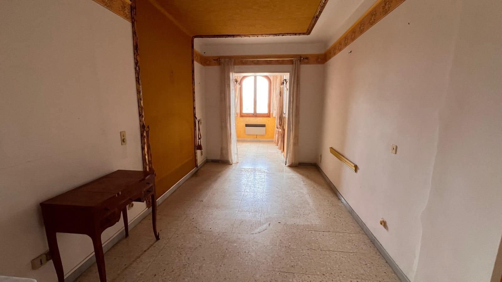6 bedroom Villa for sale in L'Estartit with garage - € 625,000 (Ref: 9849050)