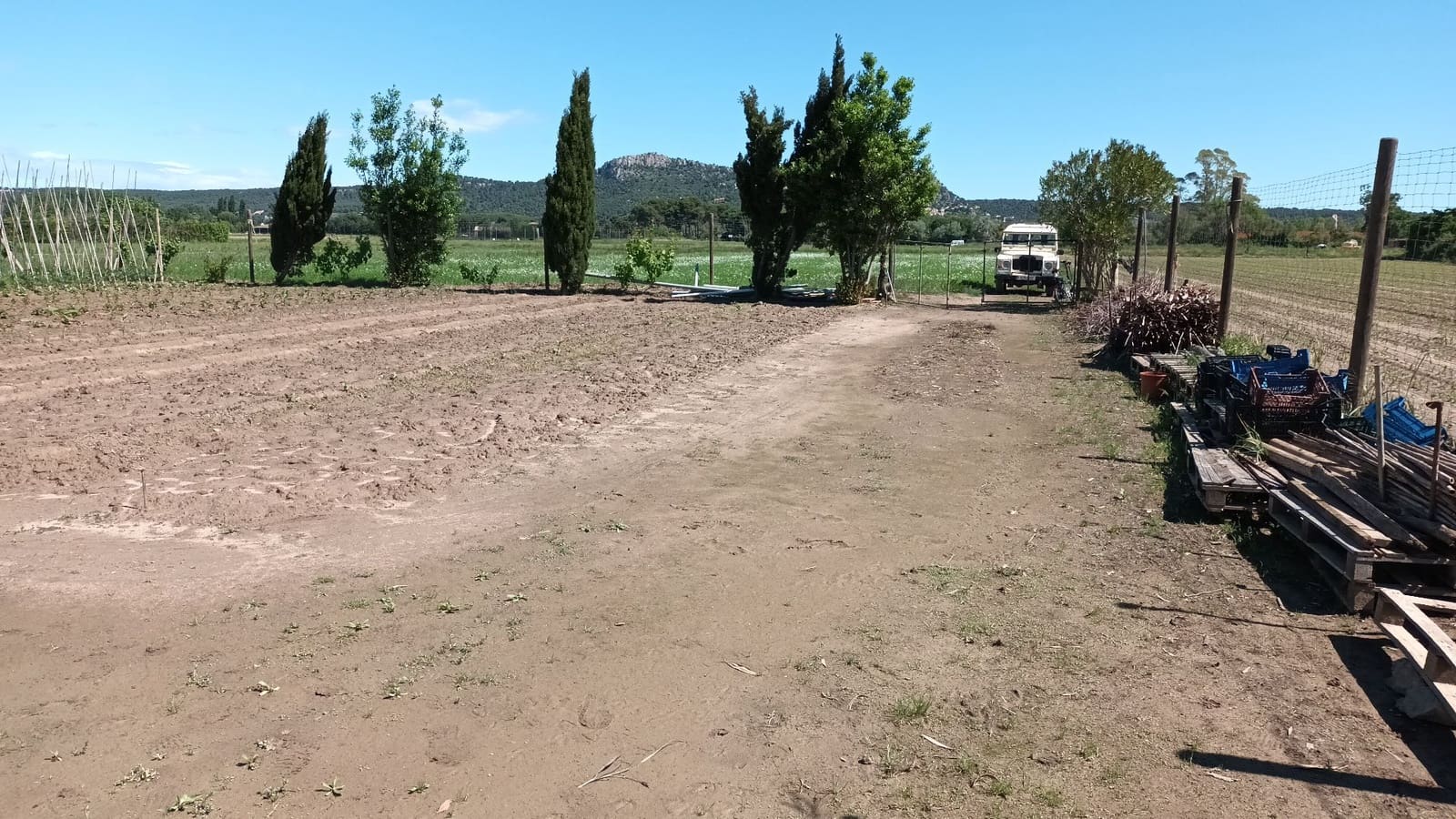 Finca/Landhuis te koop in L'Estartit - € 50.000 (Ref: 9895812)