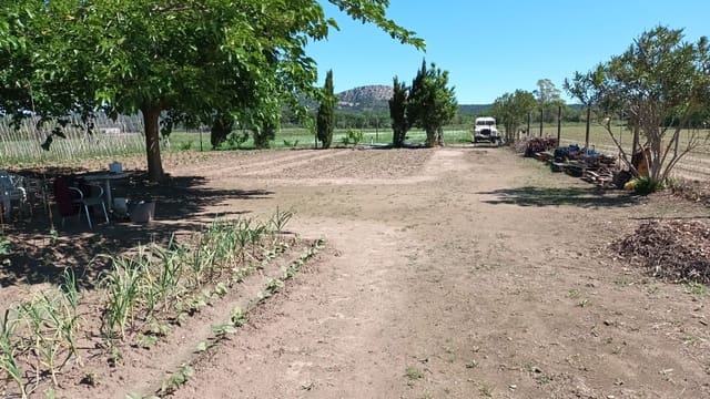Finca/Landhuis te koop in L'Estartit, Torroella de Montgrí - € 50.000 (Ref: 9895812)