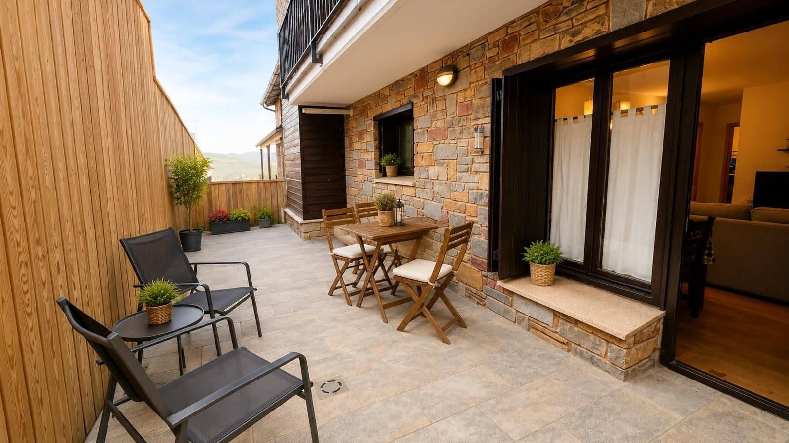 3 bedroom Apartment for sale in Laspaules with garage - € 155,000 (Ref: 9932840)