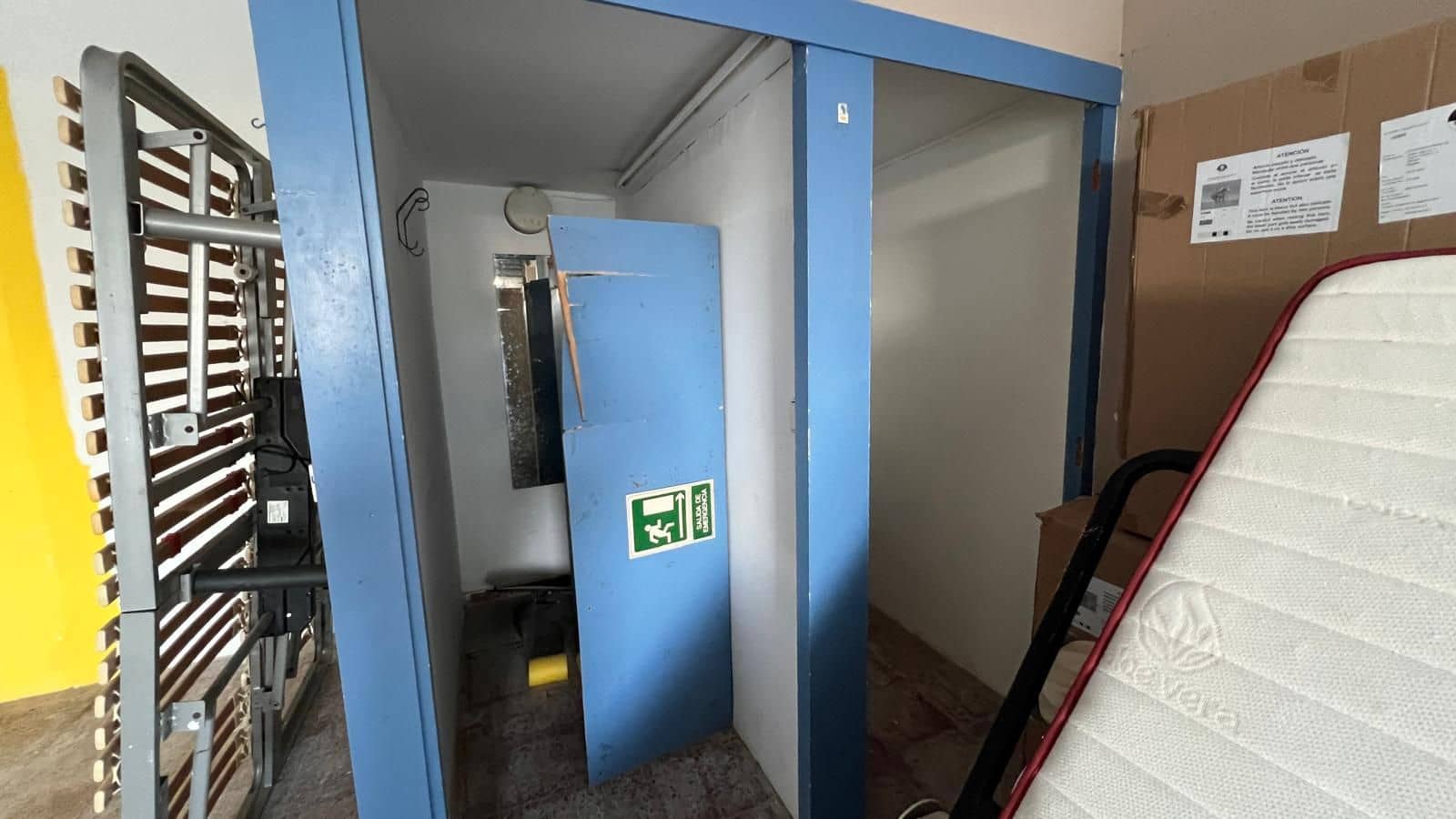 Comercial para venda em L'Estartit - 70 000 € (Ref: 9949210)