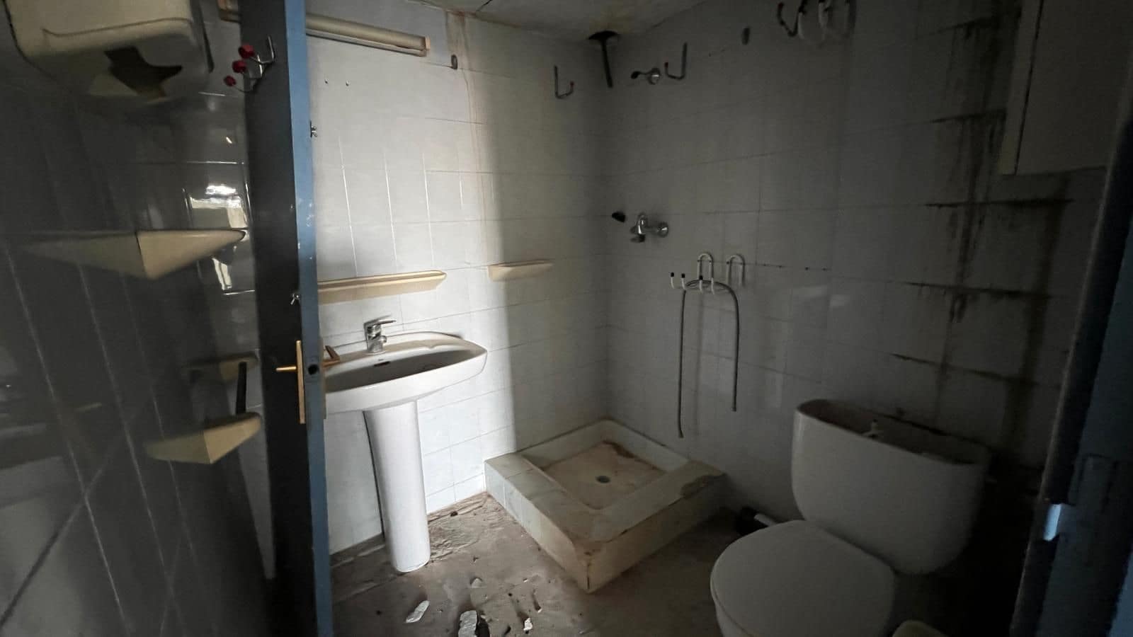 Erhverv til salg i L'Estartit - € 90.000 (Ref: 9954705)