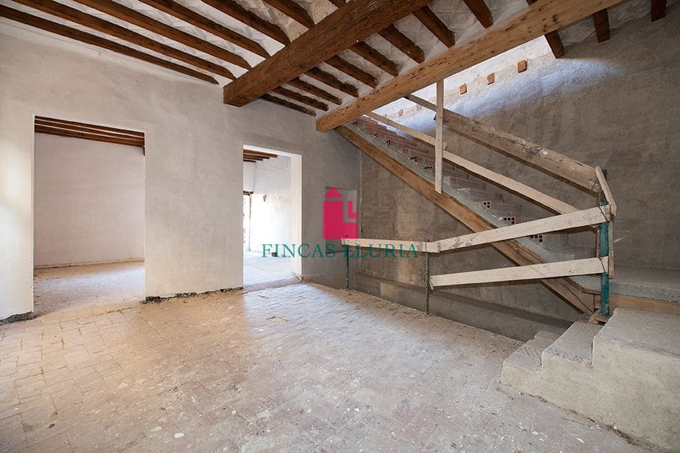 4 Zimmer Villa zu verkaufen in Crespia - 147.500 € (Ref: 9978190)
