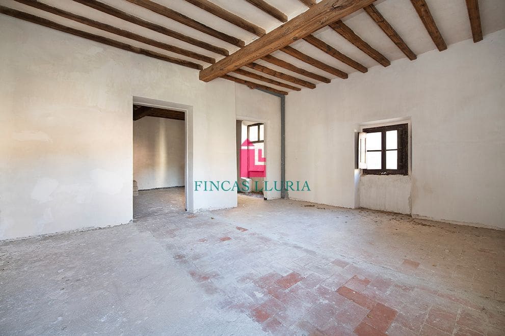 4 Zimmer Villa zu verkaufen in Crespia - 147.500 € (Ref: 9978190)