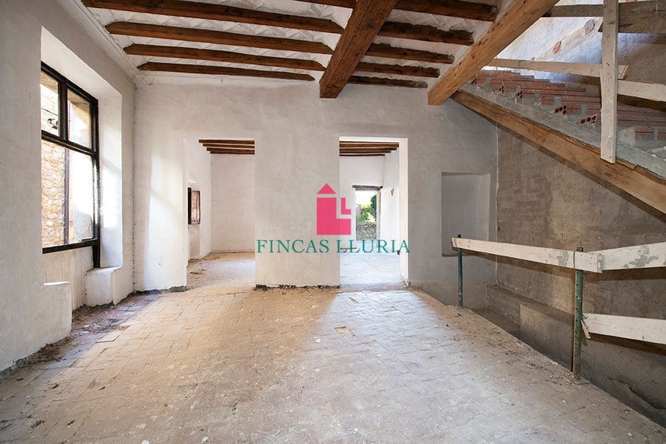 4 Zimmer Villa zu verkaufen in Crespia - 147.500 € (Ref: 9978190)