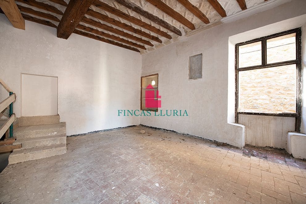 4 Zimmer Villa zu verkaufen in Crespia - 147.500 € (Ref: 9978190)