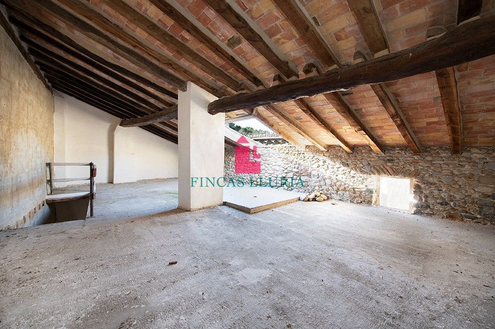 4 Zimmer Villa zu verkaufen in Crespia - 147.500 € (Ref: 9978190)