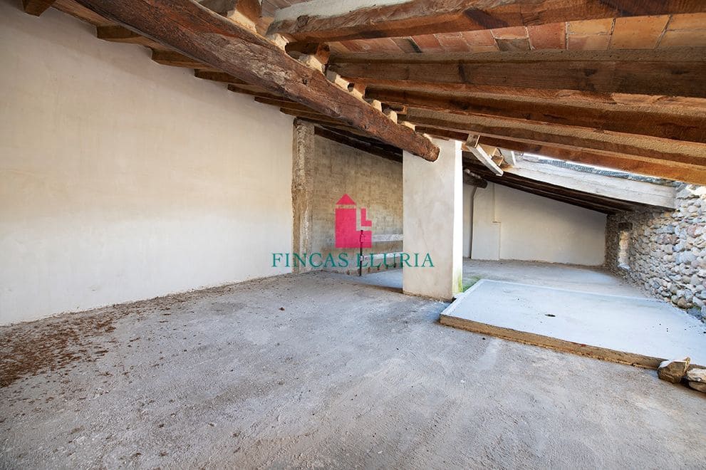 4 Zimmer Villa zu verkaufen in Crespia - 147.500 € (Ref: 9978190)