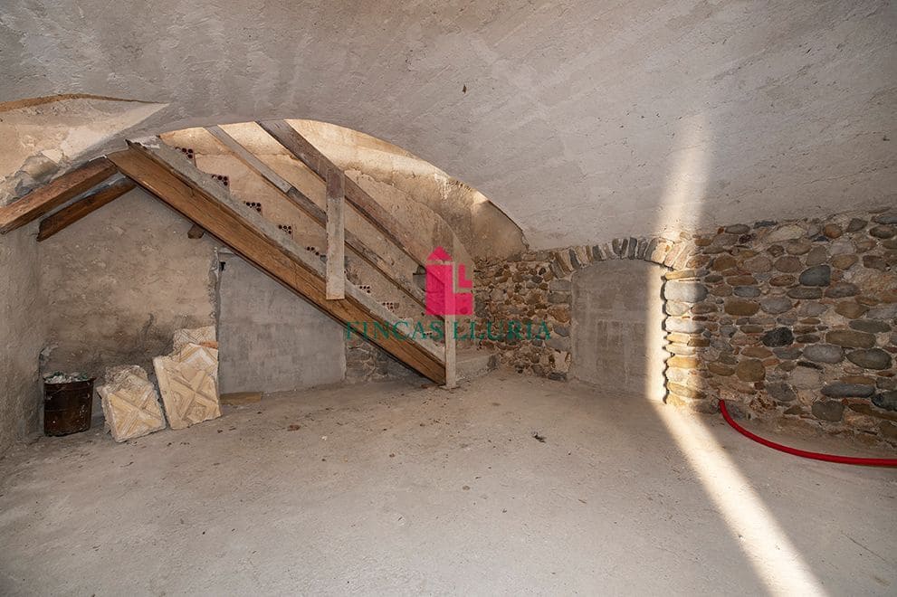 4 Zimmer Villa zu verkaufen in Crespia - 147.500 € (Ref: 9978190)