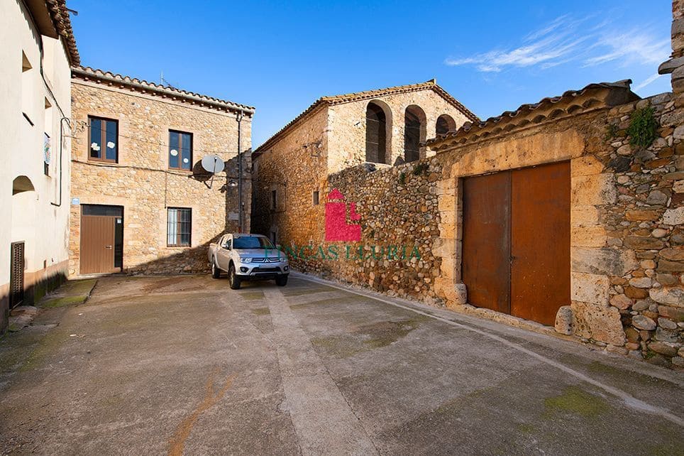 4 Zimmer Villa zu verkaufen in Crespia - 147.500 € (Ref: 9978190)