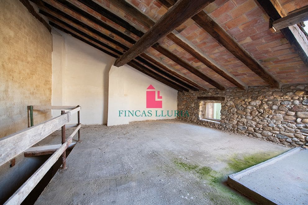 4 Zimmer Villa zu verkaufen in Crespia - 147.500 € (Ref: 9978190)