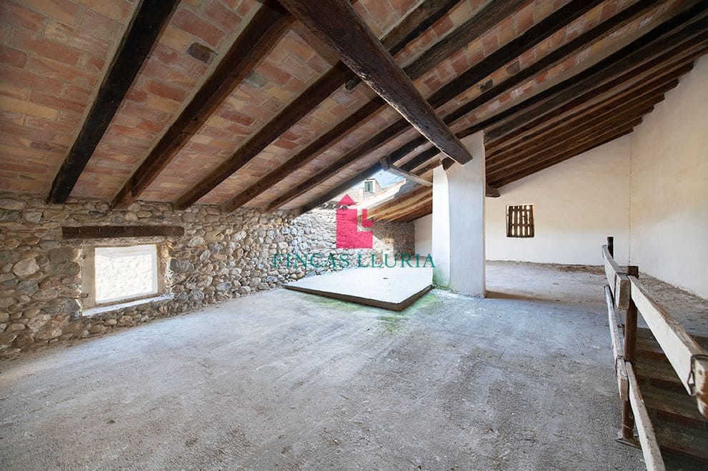 4 Zimmer Villa zu verkaufen in Crespia - 147.500 € (Ref: 9978190)