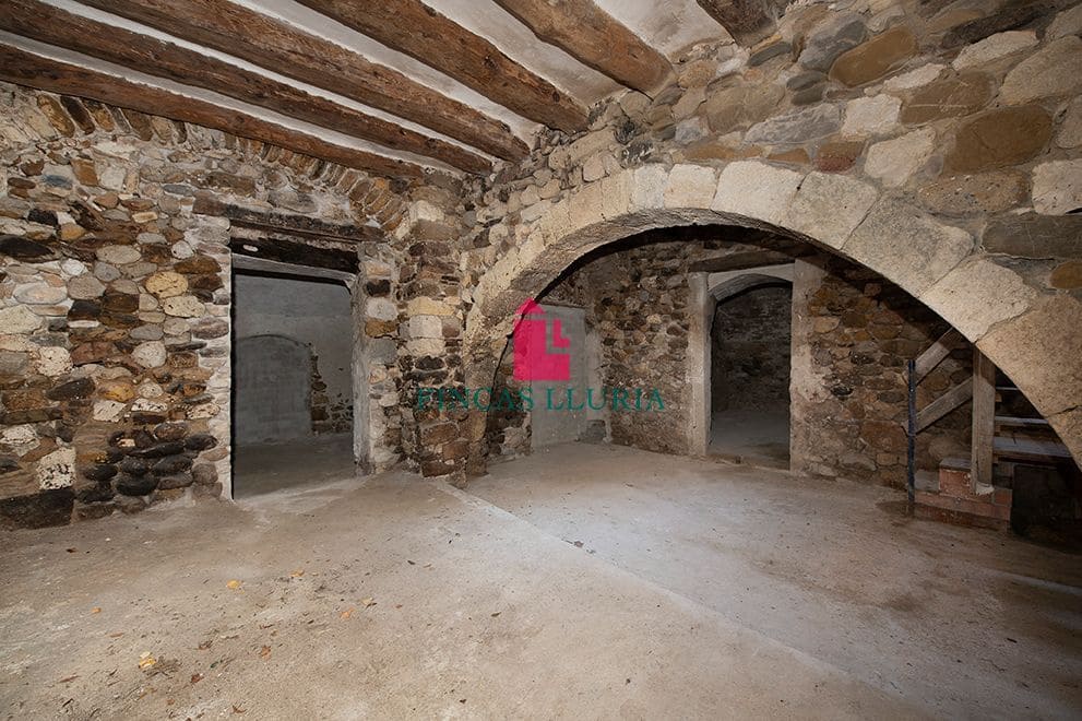 4 Zimmer Villa zu verkaufen in Crespia - 140.000 € (Ref: 9978191)