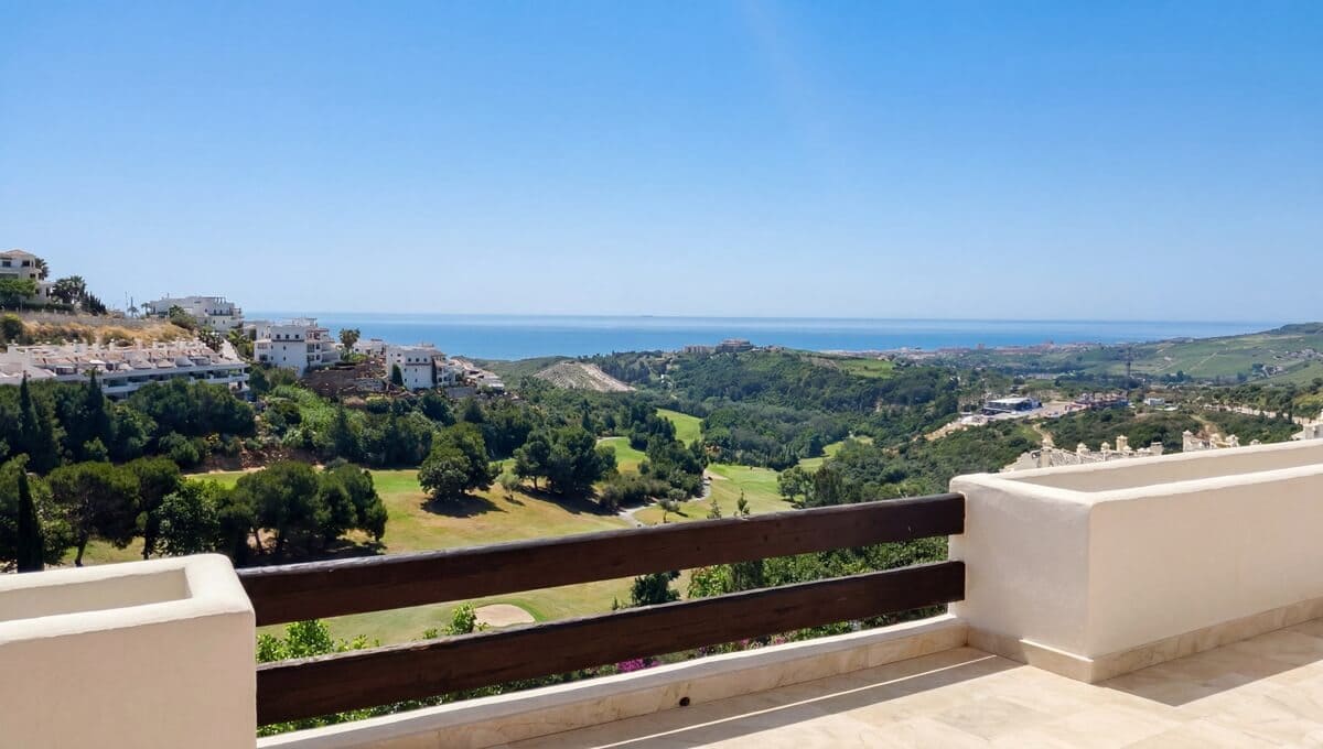 2 sovrum Lägenhet till salu i Casares med pool - 324 000 € (Ref: 10016801)