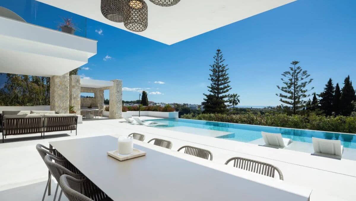 5 quarto Moradia para venda em Benahavis com piscina garagem - 4 995 000 € (Ref: 10149349)