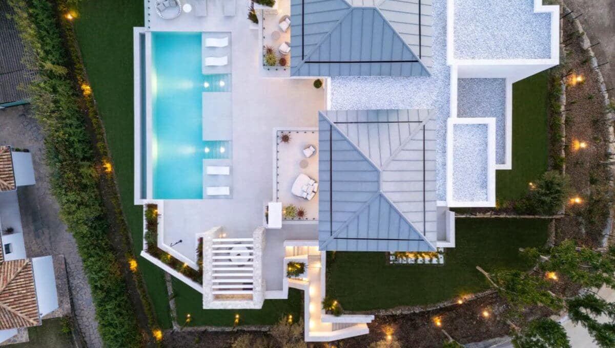5 quarto Moradia para venda em Benahavis com piscina garagem - 4 995 000 € (Ref: 10149349)