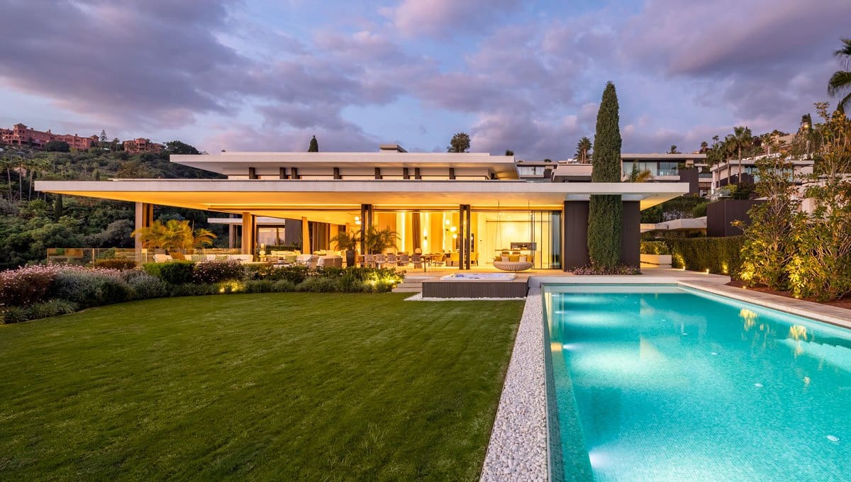 6 soverom Villa til salgs i Benahavis med svømmebasseng garasje - € 13 800 000 (Ref: 10149350)