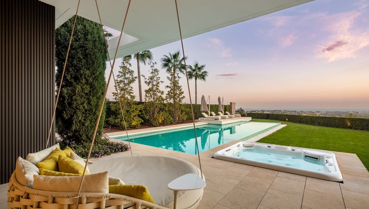 6 soverom Villa til salgs i Benahavis med svømmebasseng garasje - € 13 800 000 (Ref: 10149350)