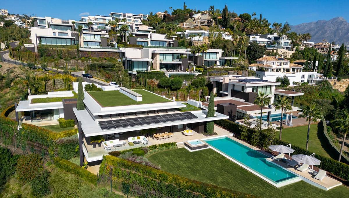 6 soverom Villa til salgs i Benahavis med svømmebasseng garasje - € 13 800 000 (Ref: 10149350)