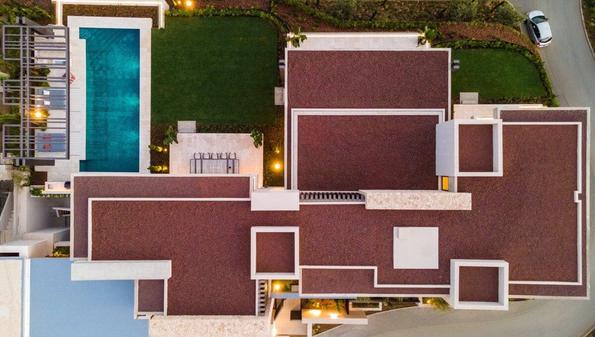 7 soverom Villa til salgs i Benahavis med svømmebasseng garasje - € 9 950 000 (Ref: 10149352)