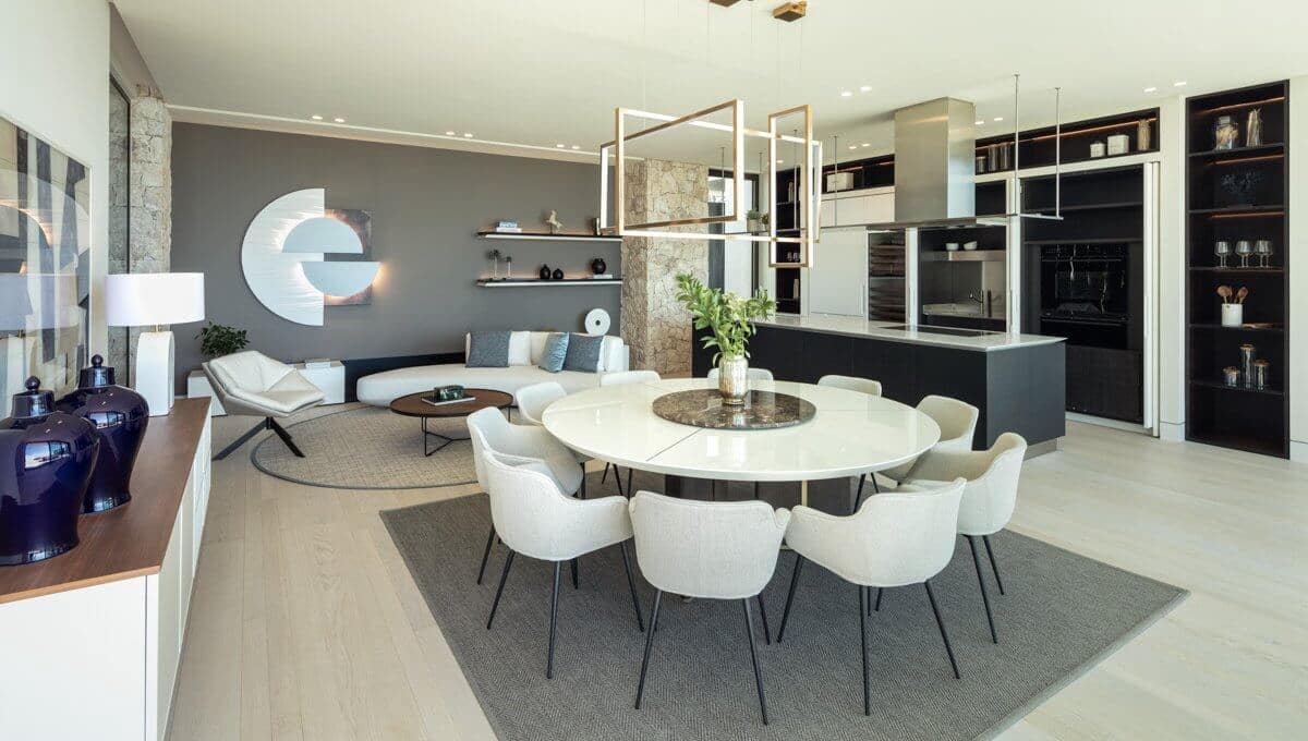 7 soverom Villa til salgs i Benahavis med svømmebasseng garasje - € 9 950 000 (Ref: 10149352)