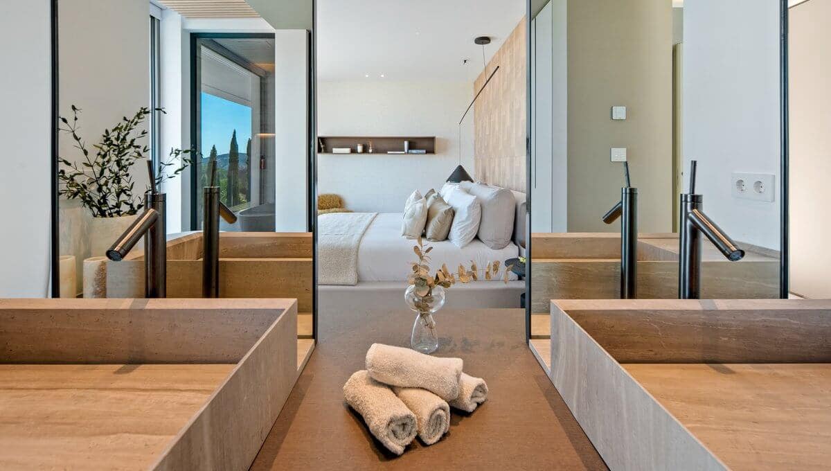 Chalet de 6 habitaciones en Benahavís en venta con piscina garaje - 10.495.000 € (Ref: 10149355)
