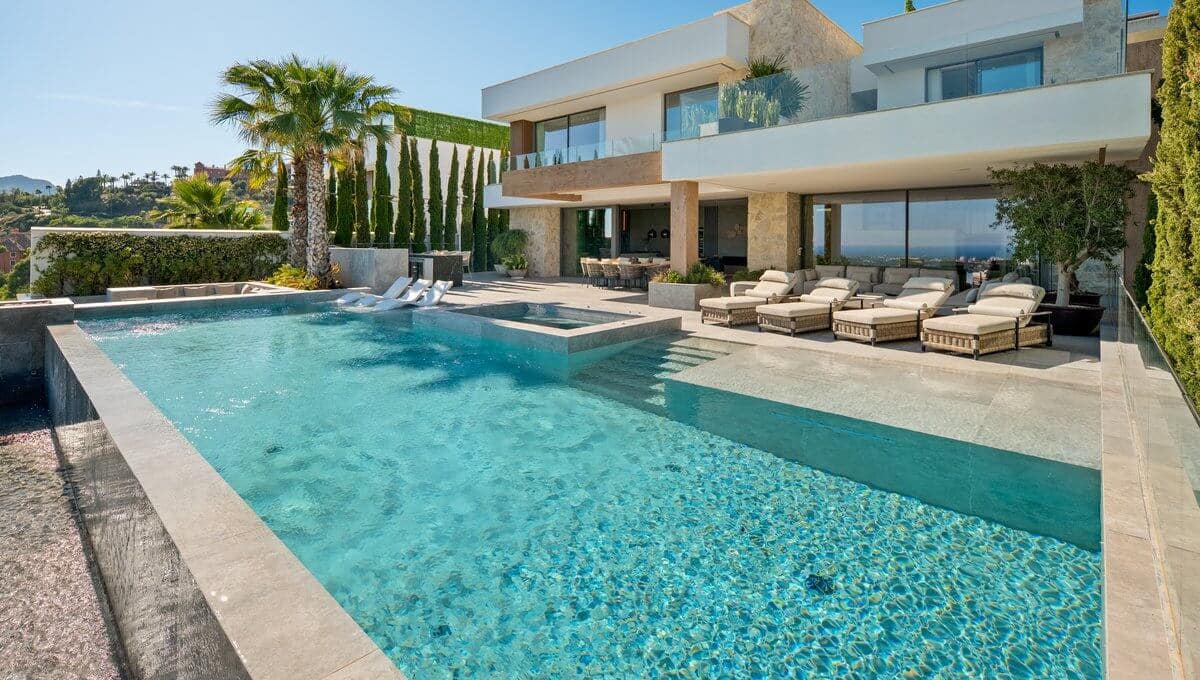 Chalet de 6 habitaciones en Benahavís en venta con piscina garaje - 10.495.000 € (Ref: 10149355)