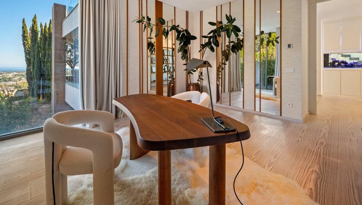 Chalet de 6 habitaciones en Benahavís en venta con piscina garaje - 10.495.000 € (Ref: 10149355)