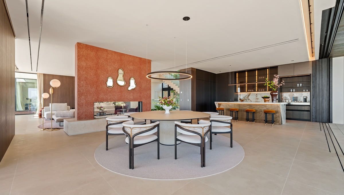 8 soverom Villa til salgs i Benahavis med svømmebasseng garasje - € 19 880 000 (Ref: 10149356)