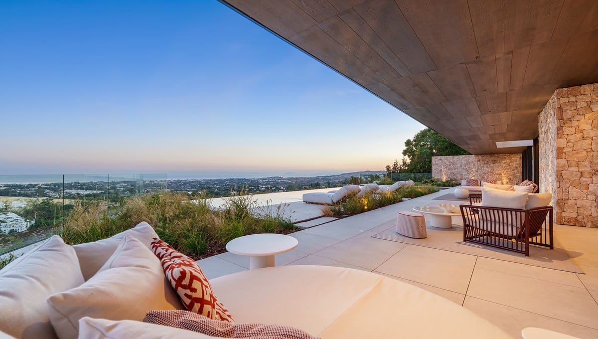 8 soverom Villa til salgs i Benahavis med svømmebasseng garasje - € 19 880 000 (Ref: 10149356)