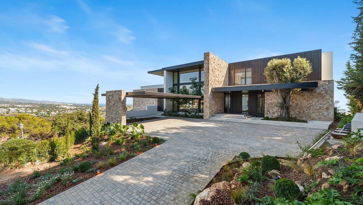 8 soverom Villa til salgs i Benahavis med svømmebasseng garasje - € 19 880 000 (Ref: 10149356)