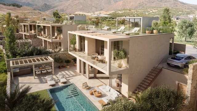 Chalet de 3 habitaciones en Valle Romano Golf, Estepona en venta con piscina garaje - 1.620.000 € (Ref: 10158018)