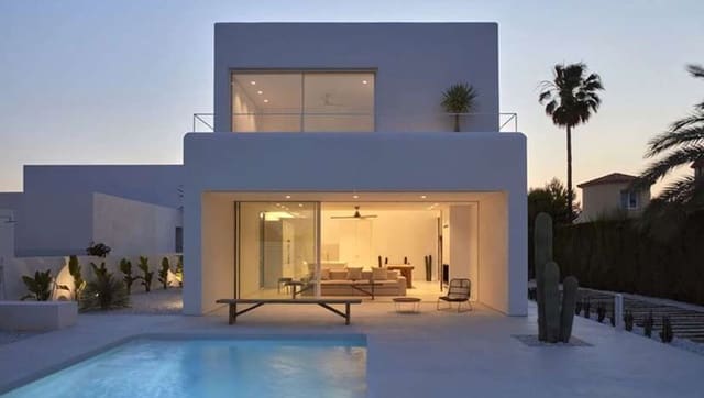 3 soverom Villa til salgs i Valle Romano Golf, Estepona med svømmebasseng - € 1 100 000 (Ref: 10158024)