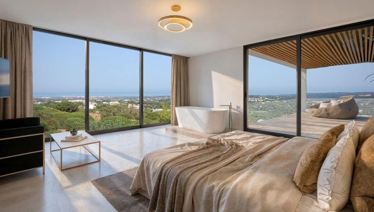 4 soveværelse Villa til salg i Sotogrande med swimmingpool - € 5.250.000 (Ref: 10158026)