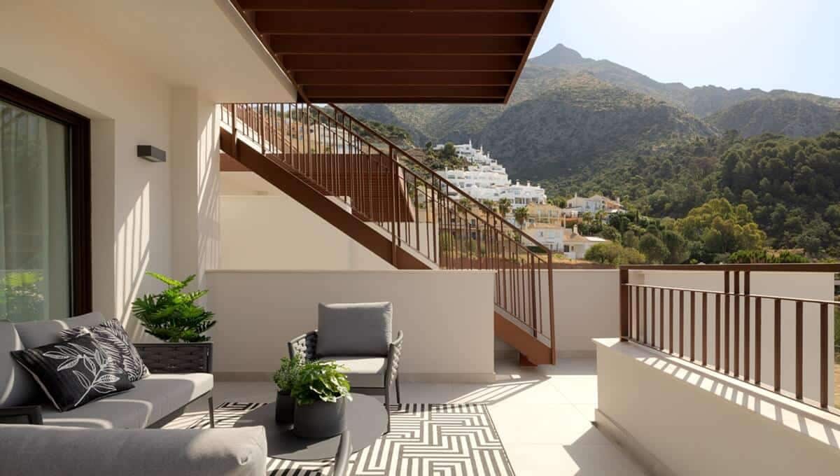 3 bedroom Apartment for sale in Marbella - € 580,000 (Ref: 8879041)