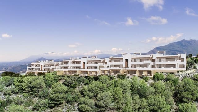 3 bedroom Apartment for sale in Marbella - € 580,000 (Ref: 8879041)