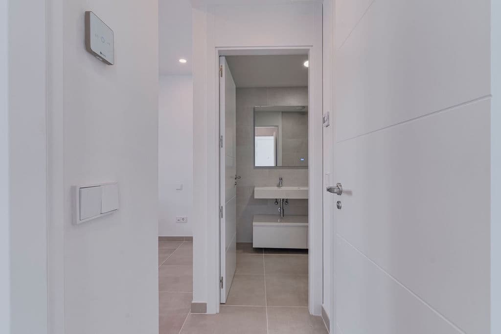 2 bedroom Apartment for sale in La Alcaidesa with pool - € 525,000 (Ref: 9017352)