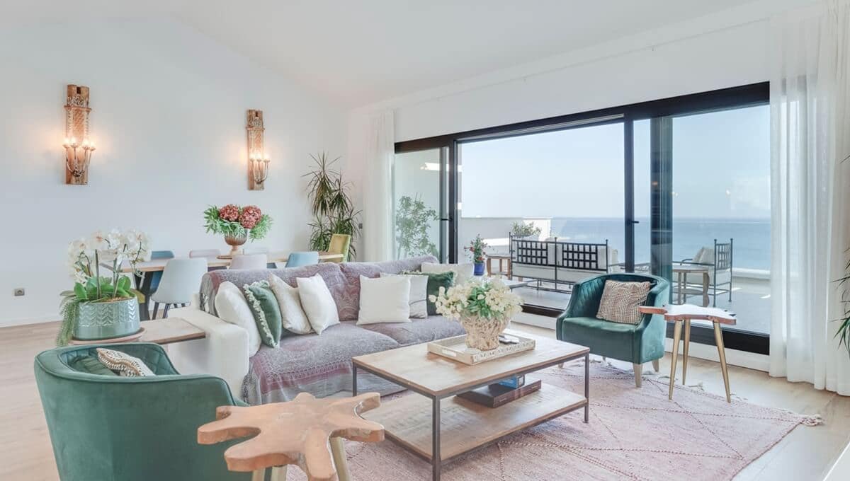 3 sypialnia Apartament na sprzedaż w La Alcaidesa z basenem - 1 500 000 € (Ref: 9064750)